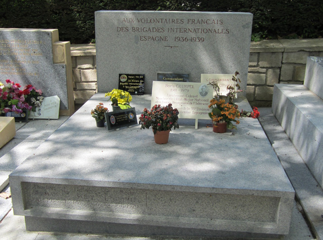 Parigi Père Lachaise - Monumento ai Volontari francesi - FRANCIA